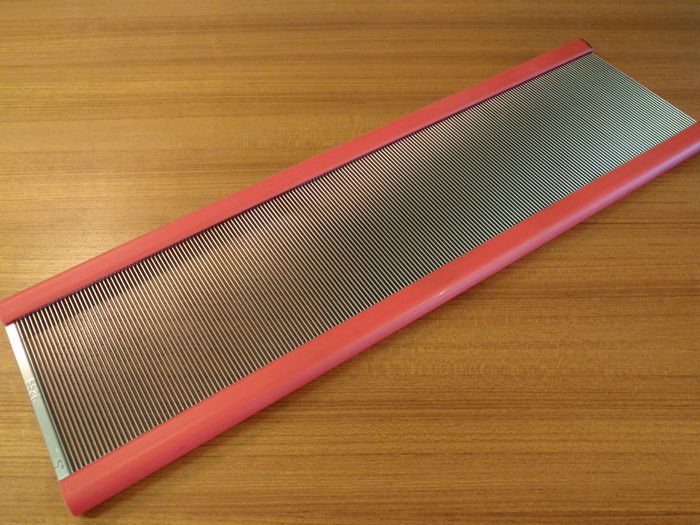 AVL Looms Stainless Steel Reed, 4ft
